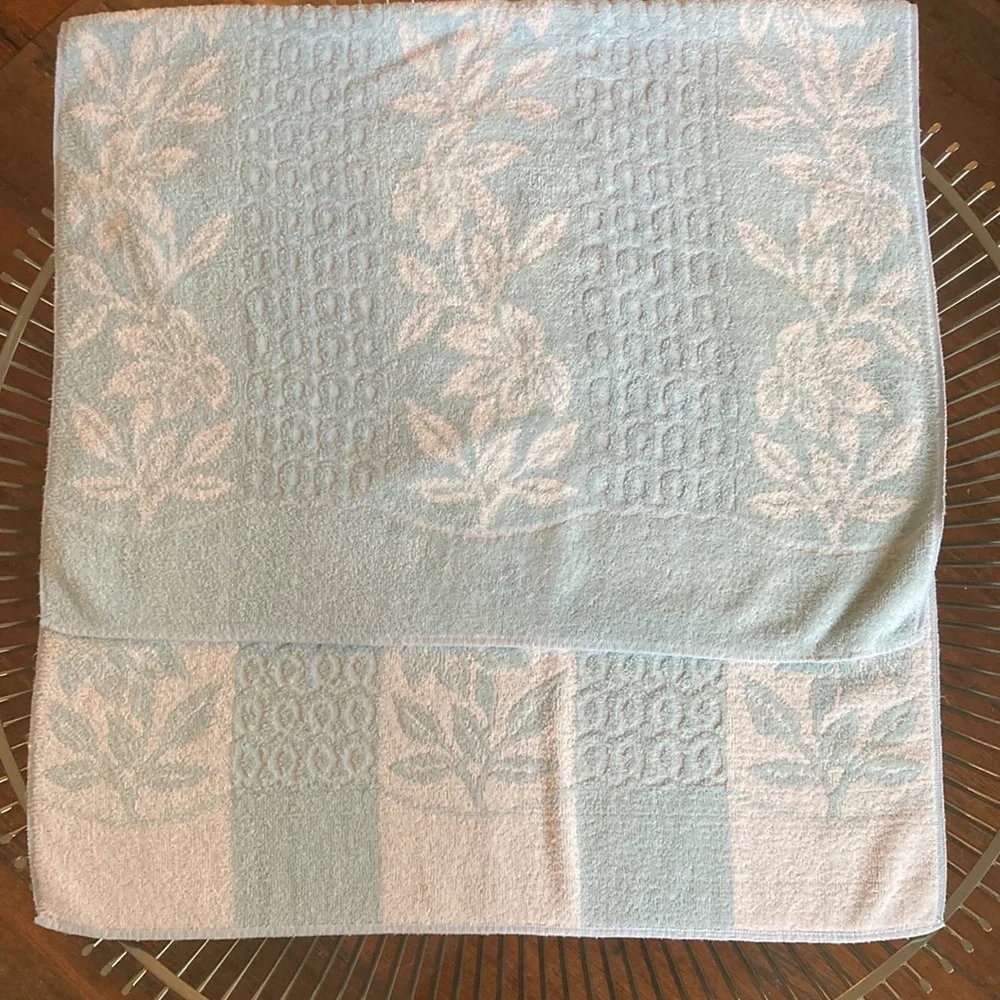 Vintage Cannon pastel blue floral textured two tone bath towel